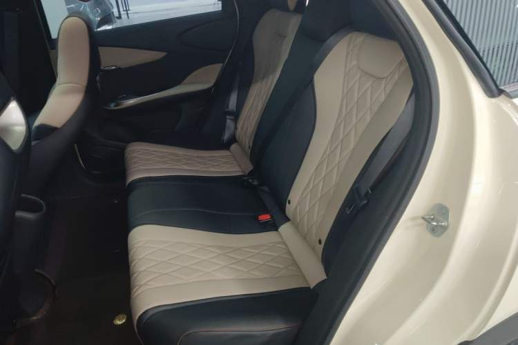 Used BYD Dolphin 2021 405 km Fashion Edition
