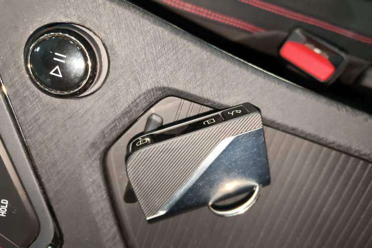 Used Lynk & Co 05 2020 2.0TD Four-Wheel Drive HypeHalo