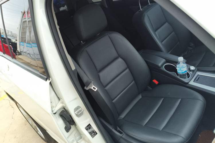 Used Mercedes-Benz GLK-Class 2014 GLK 260 4MATIC Dynamic Model