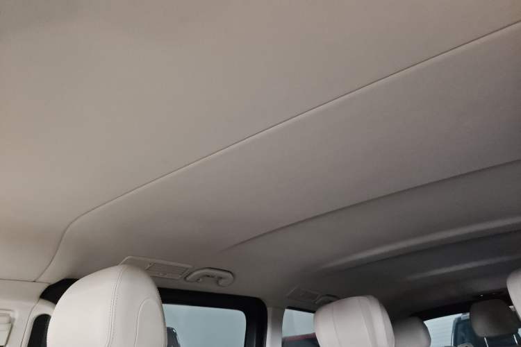 Used Mercedes-Benz Vito 2020 2.0T Business Version 7 Seats