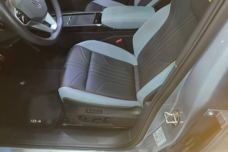 Used Volkswagen ID.4 X 2023 Ultra-Intelligent Long-Range Version