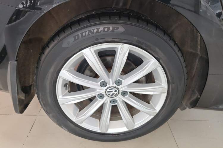 Used Volkswagen Passat 2017 330TSI DSG Luxury Edition
