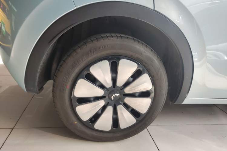 Used Wuling Bingo 2025 333 km Lingxi Connected Version
