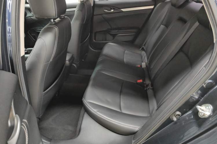 Used Honda Civic 2016 220TURBO CVT Luxury Edition
