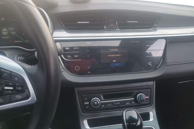 Used Geely Auto Emgrand 2019 Leading Edition 1.5L CVT Upward Asian Games Edition China VI
