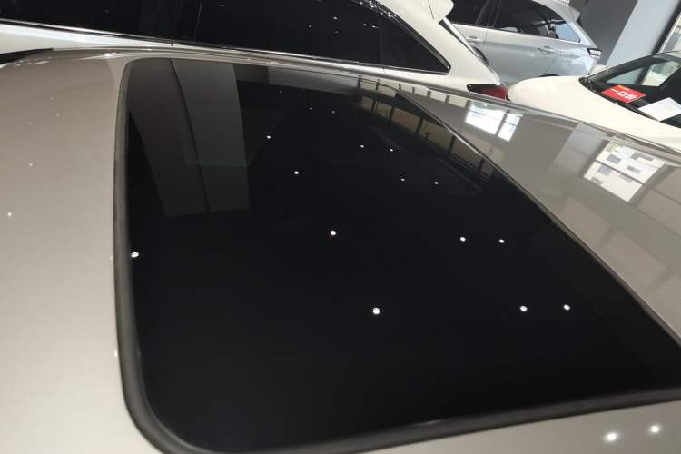 Used Toyota C-HR 2021 2.0L Luxury Edition
