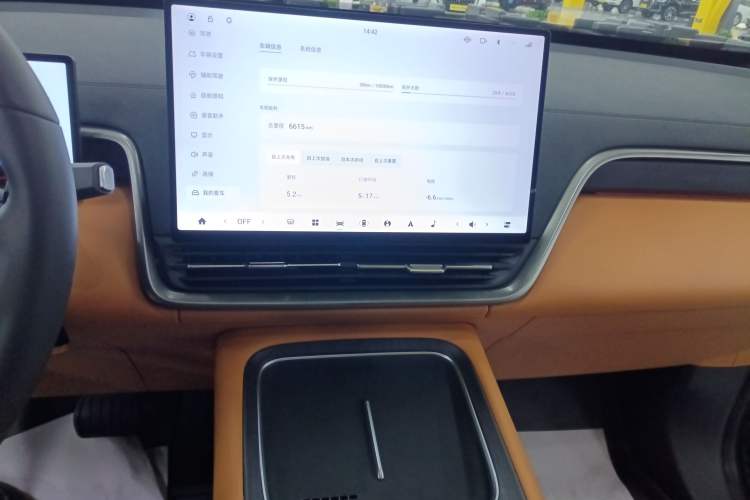 Used  eπ008 2026 Model Six-Seat Range-Extended Family Edition