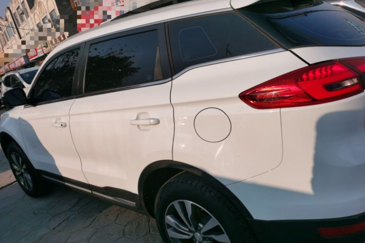 Used Geely Auto Emgrand X7 Sport 2016 2.0L Manual ZhiShang Version