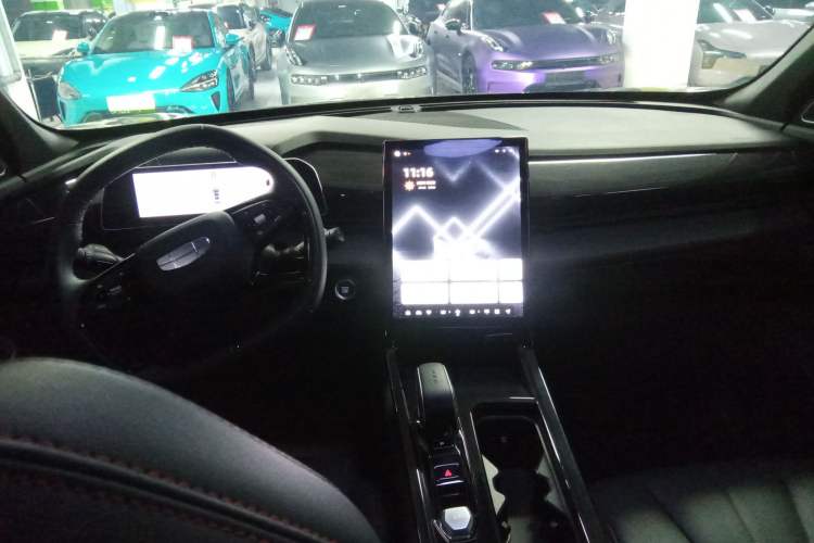 Used Geely Auto Emgrand X7 Sport 2024 1.5TD Smart Connect+
