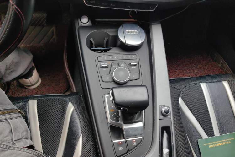 Used Audi A4L 2017 Plus 40 TFSI Ambition Model