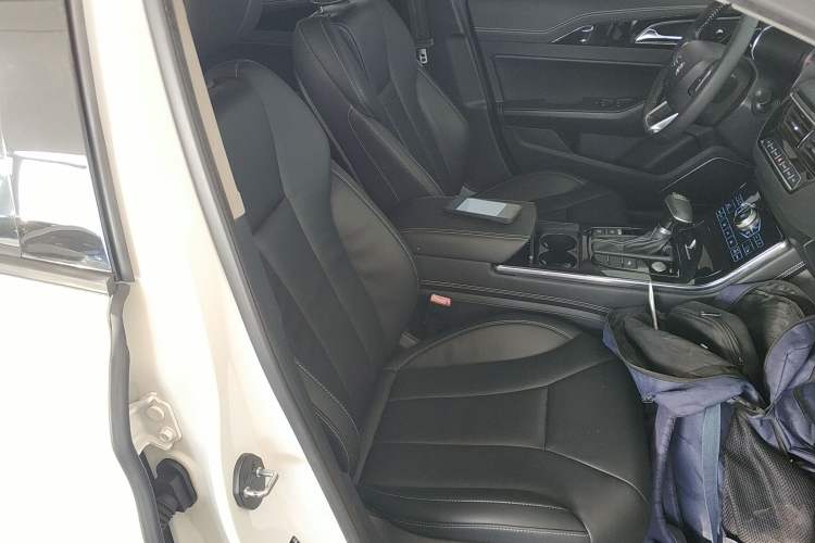 Used Hongqi H5 2019 30TD Smart Connect Dynamic Edition
