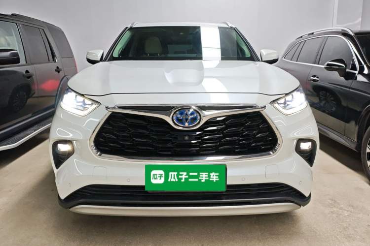 Used Toyota Highlander 2022 Dual-Engine 2.5L Four-Wheel Drive Supreme Edition 7-Seater