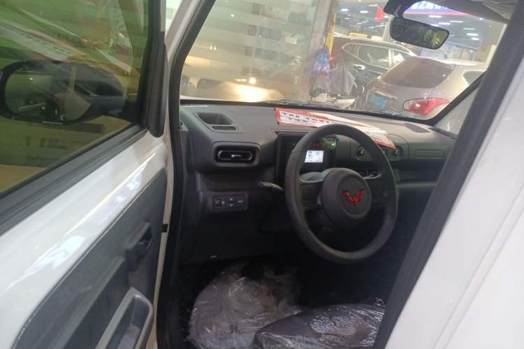 Used Wuling Zhiguang New Energy 2025 Comfort Model
