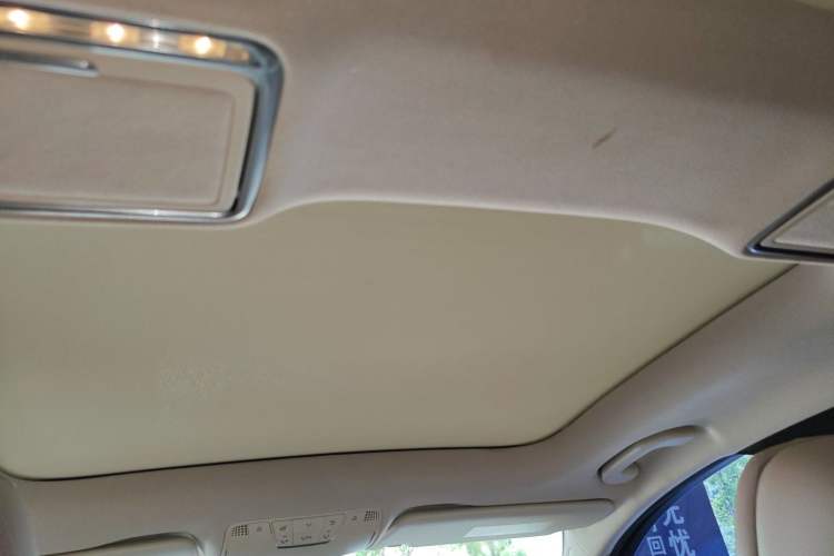 Used Mercedes-Benz C-Class 2015 C 200 L Sport Edition
