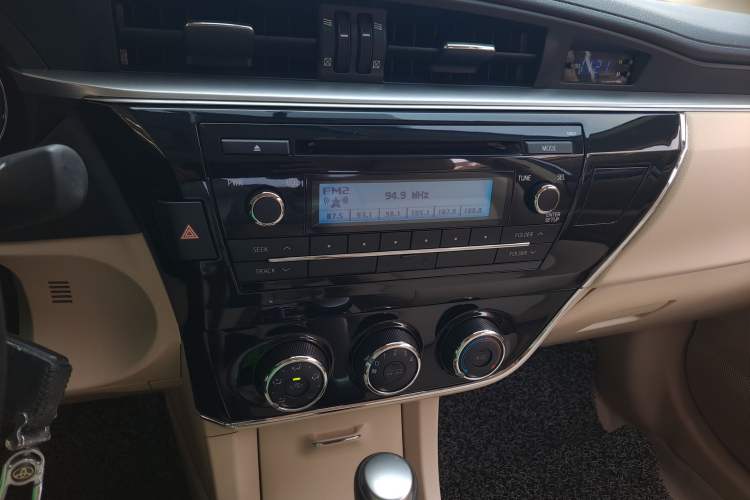 Used Toyota Corolla 2017 1.6L CVT GL
