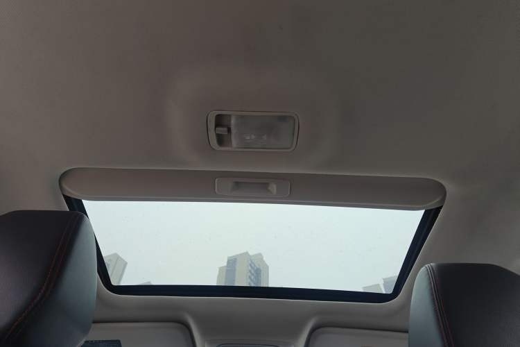 Used Venucia D60 2019 100 000 Honor 1.6L XL CVT Chenku Edition China VI Standard
