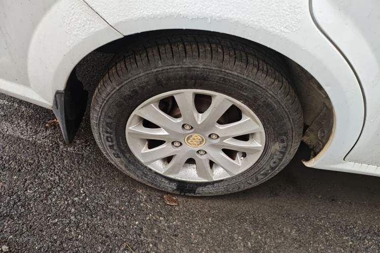 Used Buick Excelle 2015 1.5L Manual Classic Trim
