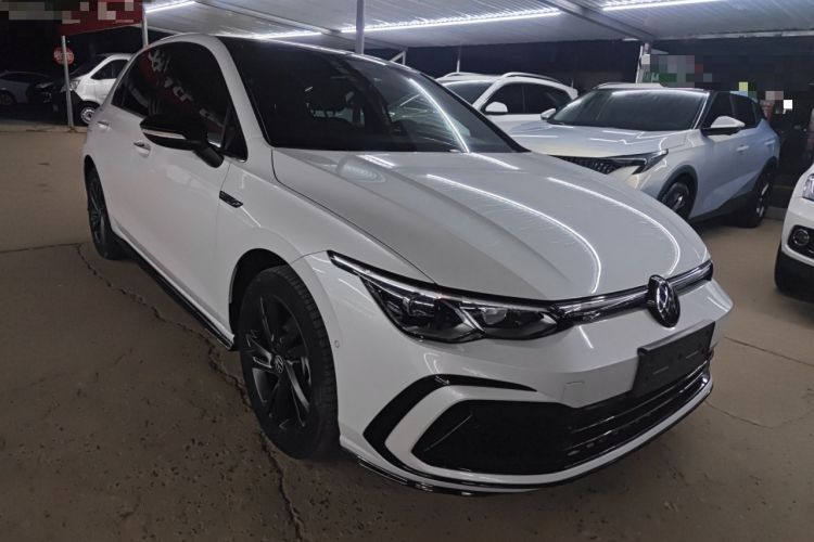 Used Volkswagen Golf 2023 Facelift 280TSI DSG R-Line
