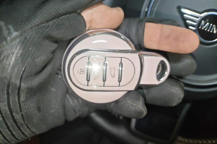 Used MINI Clubman 2023 1.5T COOPER Connoisseur
