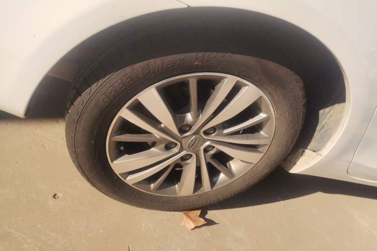 Used Geely Auto Emgrand 2018 1.5L Manual Upward Connect Edition