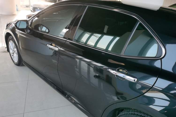 Used Toyota Camry 2021 2.0G Luxury Edition