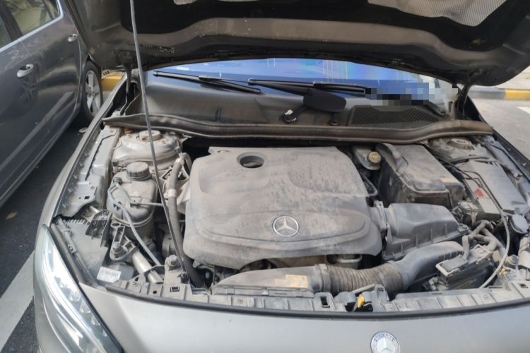 Used Mercedes-Benz GLA 2015 GLA 200 Fashion Model
