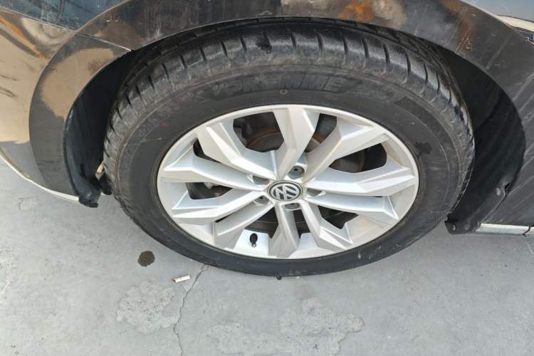 Used Volkswagen Magotan 2018 330TSI DSG Luxury Model
