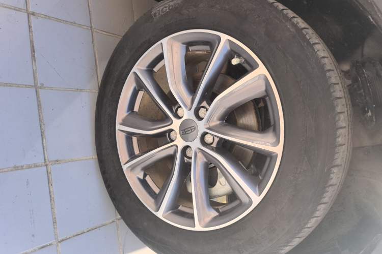 Used Geely Auto Emgrand X7 Sport 2021 Million Edition 1.8TD DCT Two-Wheel Drive Comfort Model