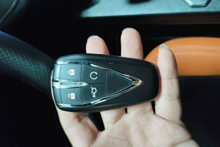 Used Changan UNI-V 2024 1.5T Prestige Sport Edition
