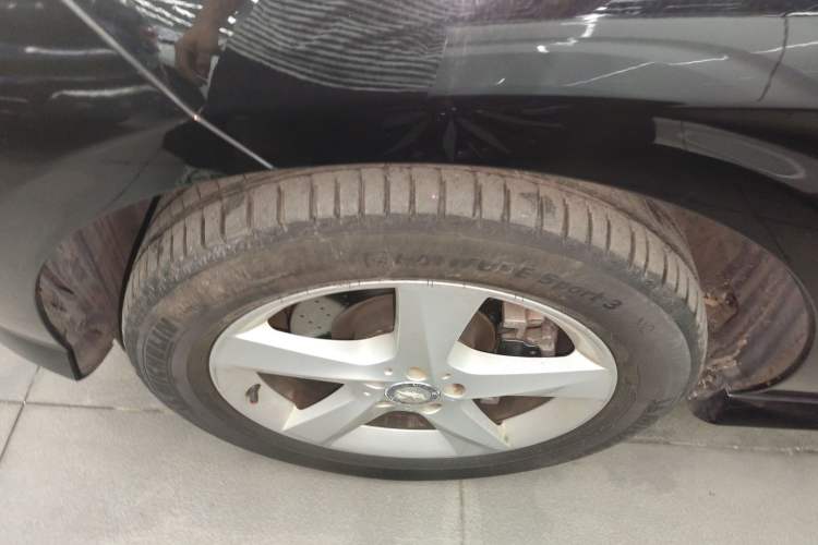 Used Mercedes-Benz M-Class 2014 ML 320 4MATIC
