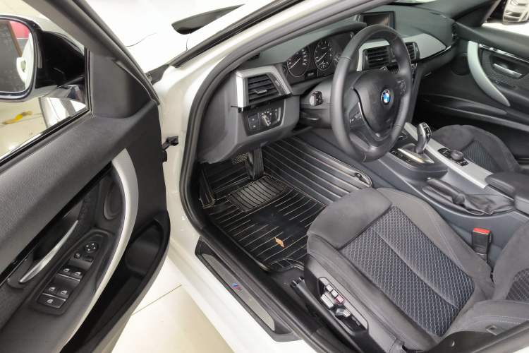 Used BMW 3 Series 2017 320i M Sport
