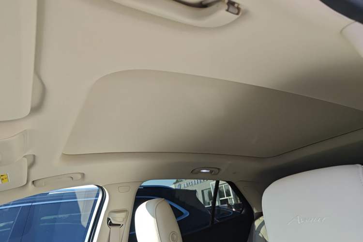 Used Buick Envision 2020 Encore S 652T All-Wheel-Drive Avenir