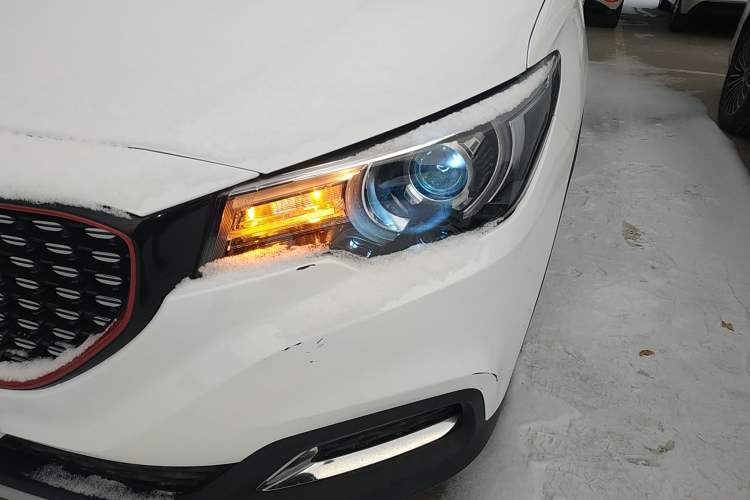 Used MG ZS 2019 1.5L Manual 65-inch Giant-Sized Sunroof Global Edition China VI Standard