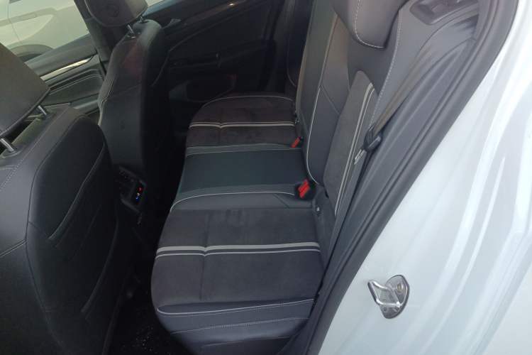 Used Volkswagen Golf 2023 280TSI DSG R-Line Lite