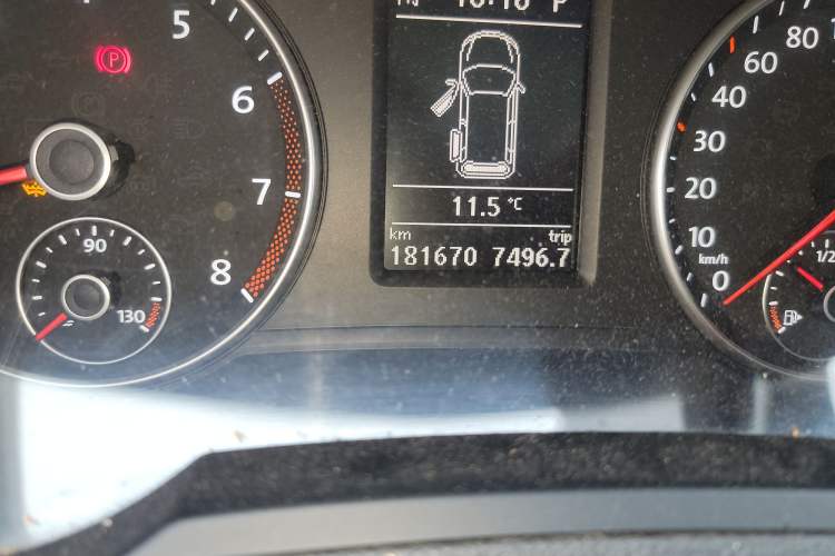 Used Volkswagen Sharan 2014 2.0 TSI Standard Model