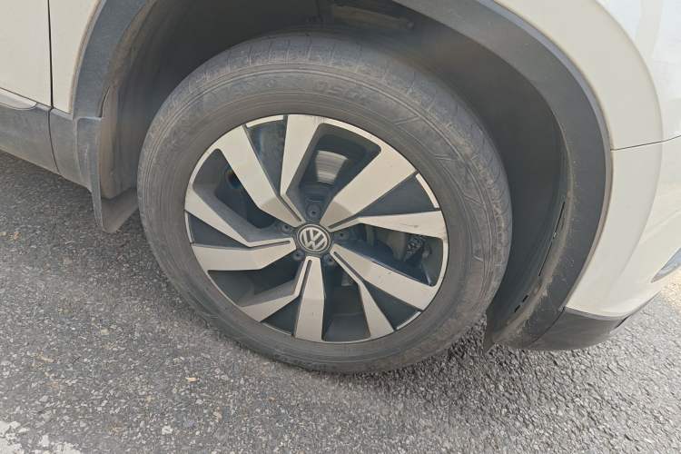 Used Volkswagen Tayron 2020 330TSI Two-Wheel Drive Luxury Smart Connectivity Version