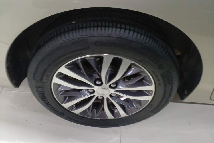 Used Buick GL8 2021 ES Land Cruiser 653T Luxury Edition
