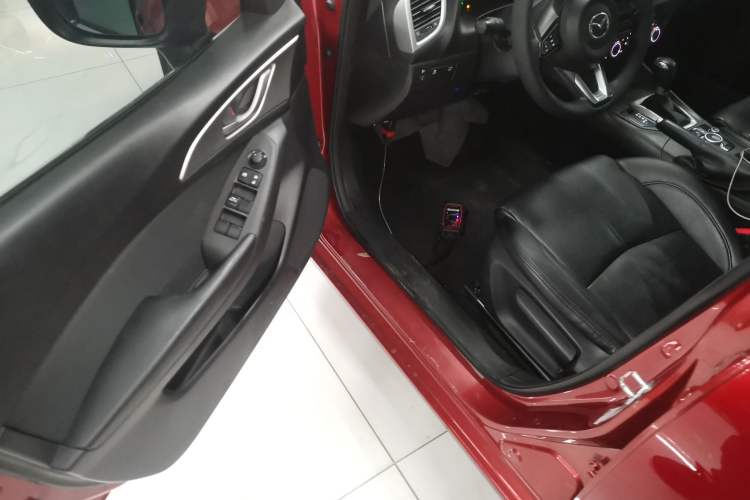 Used Mazda Mazda 3 Axela 2017 Sedan 1.5L Automatic Comfort Model Emission Standard China V
