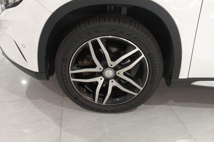 Used Mercedes-Benz GLA 2015 GLA 200 Fashion Model
