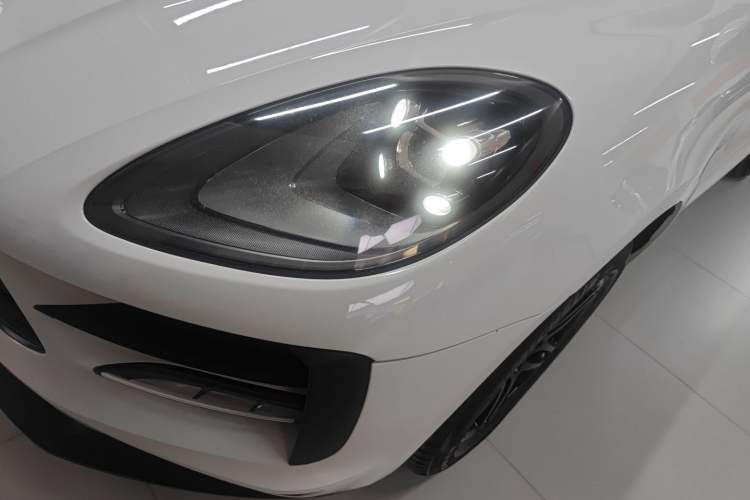 Used Porsche Macan 2018 Macan 2.0T