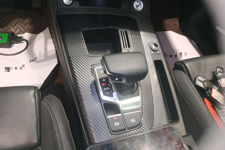 Used Audi Q5L 2022 45T Luxury Dynamic Model
