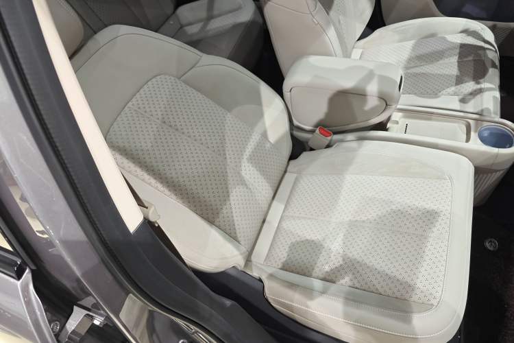 Used firefly firefly 2025 Illuminated Edition
