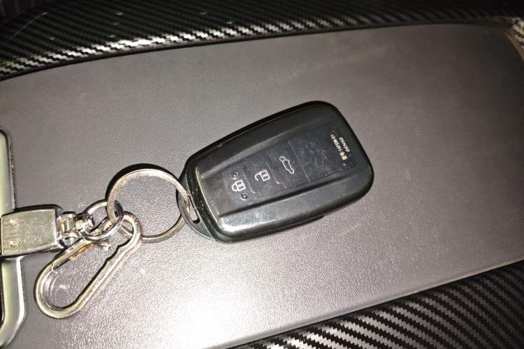 Used Toyota Crown Land Cruiser 2023 2.5L HEV Four-Wheel Drive Prestige Edition
