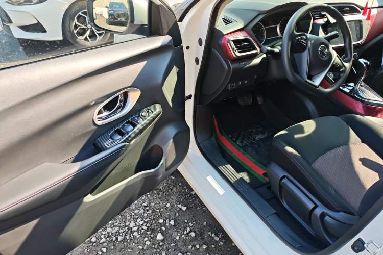 Used Nissan Lannia 2019 1.6L CVT Smart Connect Smart Cool Version China VI Standard
