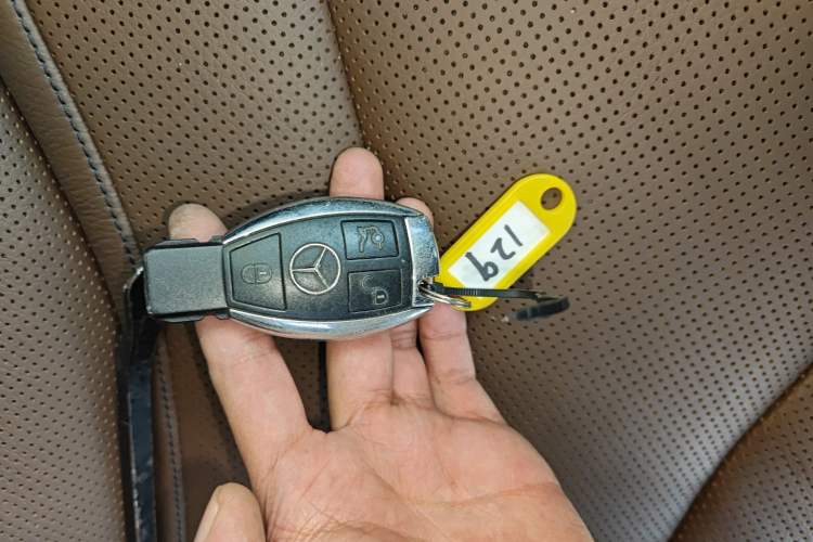 Used Mercedes-Benz S-Class 2017 S 320 L Business Model
