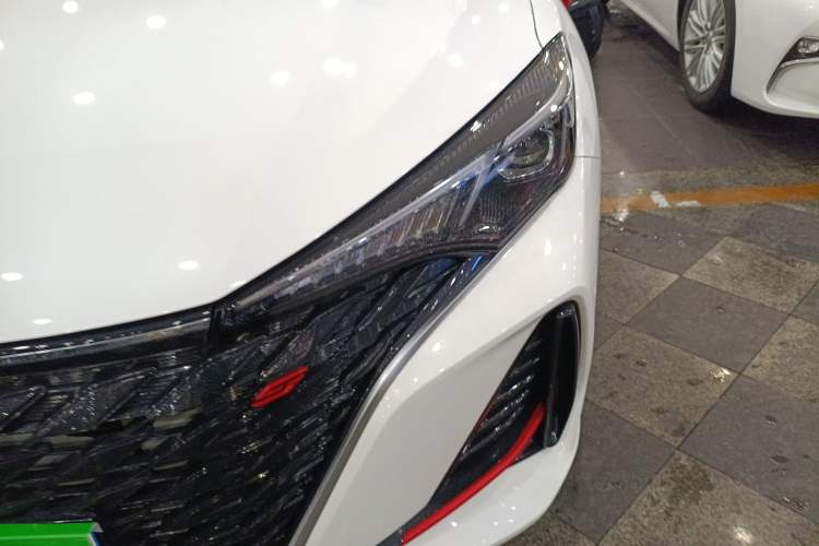 Used Changan Eado 2025 PLUS 1.4T Dual-Clutch High-Energy Version
