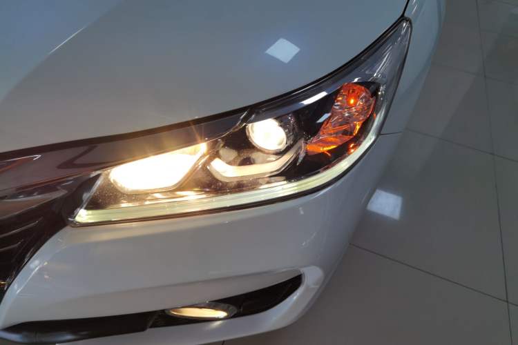 Used Honda Accord 2016 2.0L Elite Edition
