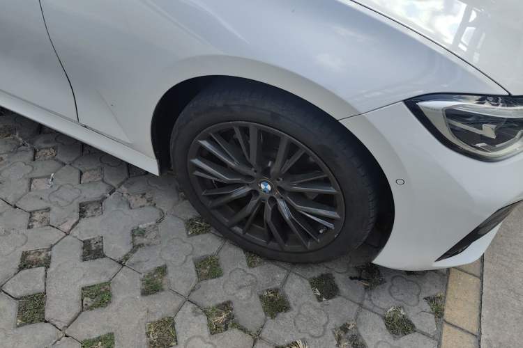 Used BMW 3 Series 2021 Facelifted 325Li M Sport Night Edition Package
