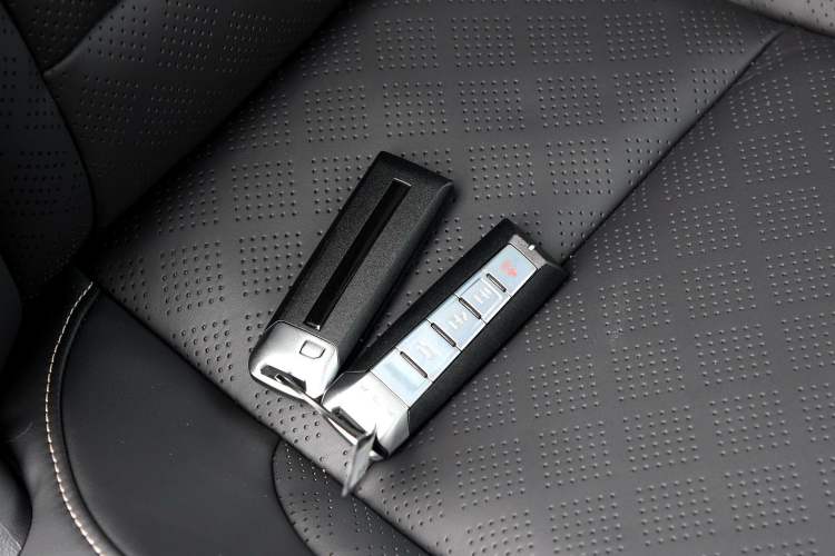 Used Wey VV6 2018 2.0T Four-Wheel Drive Flagship Version China V Standard
