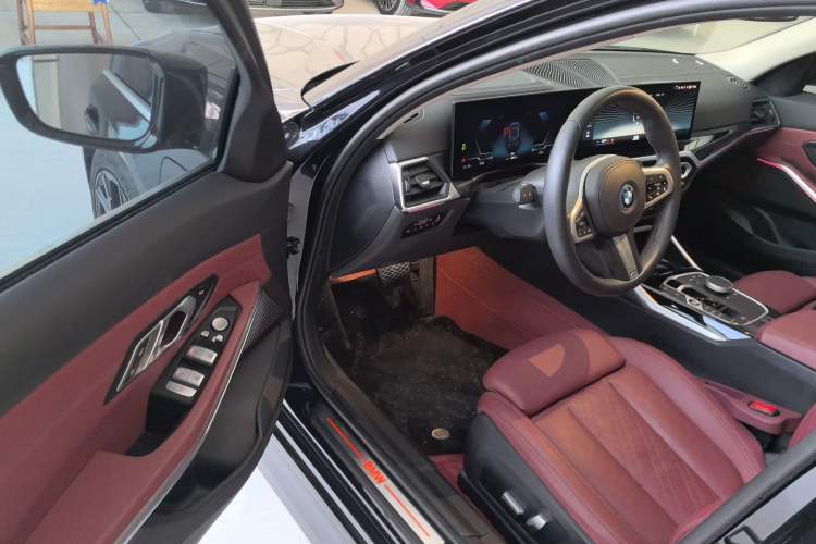 Used BMW i3 2022 eDrive 35 L